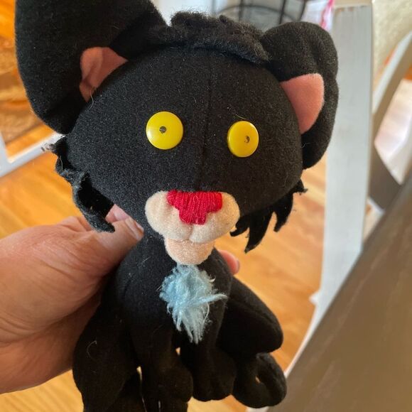 Bad Kitty Plush 2007 - Picture 2 of 10